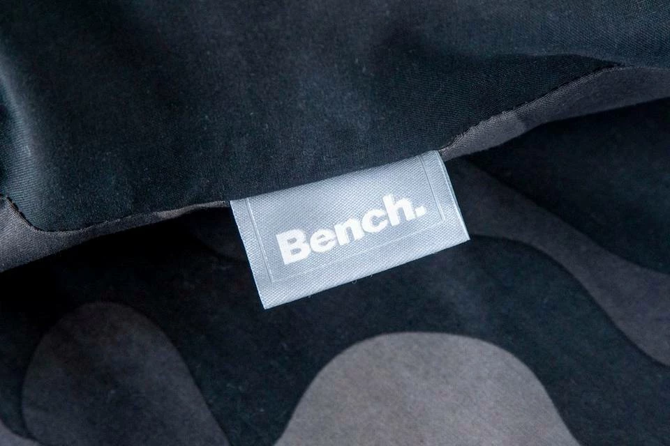 Wendebettwäsche »Bench«, Bench., mit Schriftzug 7 Wendebettwäsche »Bench«, Bench., mit Schriftzug – Bild 5