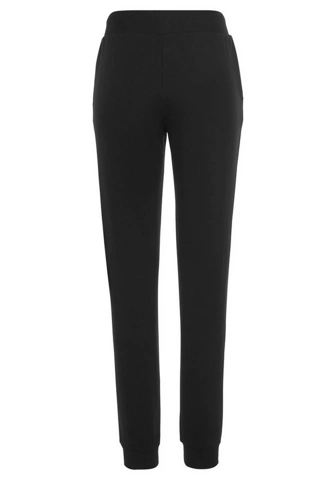 Bench. Relaxhose mit glänzender Logostickerei Hellgrau-melange, Ecru, Schwarz 6 Bench. Relaxhose mit glänzender Logostickerei Hellgrau-melange, Ecru, Schwarz – Bild 4