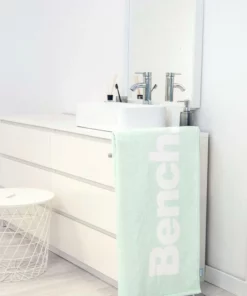 Bench. Strandtuch »Bench« (1-St), mit dekorativem "Bench" Schriftzug Rosa, Grau, Hellblau, Mint -Günstiges Bench Geschäft 8e09ae0e 8816 5684 86b0 843afdadea1b
