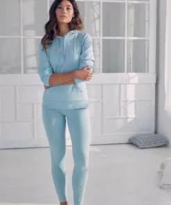 Bench. Hoodie mit glänzender Logostickerei Beere, Mint, Marine -Günstiges Bench Geschäft 8ebdc0b8 5394 5ace 8d4e 47549400dafe