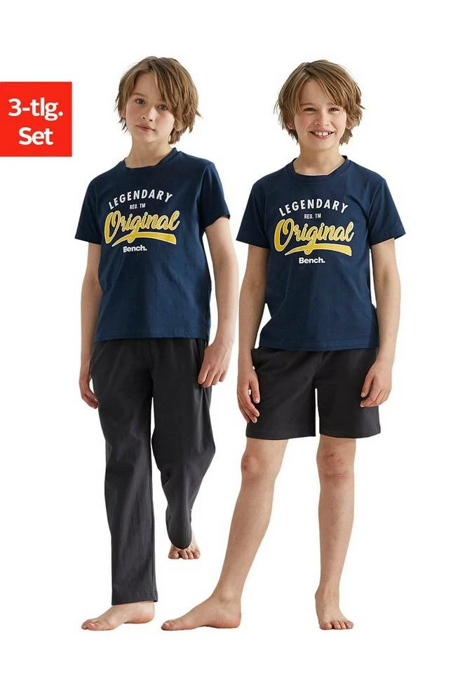 Bench. Pyjama (Packung, 3 tlg) Sommer T-Shirt mit Shorts und langer Hose 3 Bench. Pyjama (Packung, 3 tlg) Sommer T-Shirt mit Shorts und langer Hose