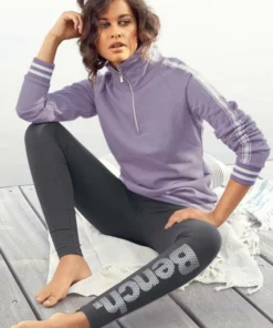 Bench. Leggings mit glänzendem Logodruck -Günstiges Bench Geschäft a0f1cd60 d3a7 5f2d b0e8 a6bcb359cf7a