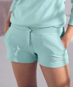 Bench. Sweatshorts mit glänzender Logostickerei Marine, Mint, Beere 17 Bench. Sweatshorts mit glänzender Logostickerei Marine, Mint, Beere -Günstiges Bench Geschäft a4c3f6f5 1654 5735 847c 7676d9b6215a