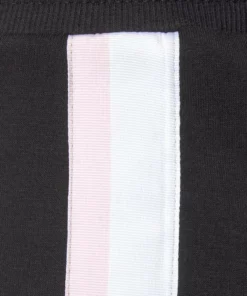 Bench. Relaxshorts mit Kontraststreifen und bedrucktem Bindeband Rauchrosa, Weiß, Schwarz 20 Bench. Relaxshorts mit Kontraststreifen und bedrucktem Bindeband Rauchrosa, Weiß, Schwarz -Günstiges Bench Geschäft aadaf943 58ca 5a19 a8b2 a026242929a8