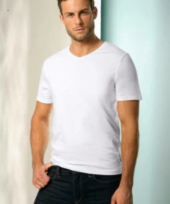 Bench. V-Shirt (3er-Pack) Navy | grau-meliert | schwarz, Rot | weiß | navy, Weiß -Günstiges Bench Geschäft ab514a8c d51a 56db a802 ca095d78f5bb