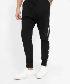 Bench. Jogginghose »Trade« Stickerei, weiches Innenfinish -Günstiges Bench Geschäft b547ddd1 4e72 58b9 8daa 572f57da349e