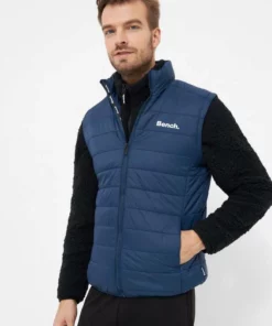 Bench. Steppweste »Bullard« Tierfreie Produktion, leichtes Material, Logoprint Schwarz, Navy, Charcoal, Red -Günstiges Bench Geschäft bb4b198b f4f3 5fee bcf7 30e810652e72