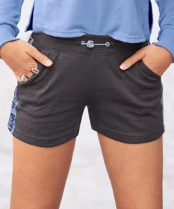 Bench. Relaxshorts mit Gummizug und Logotape Braun, Schwarz -Günstiges Bench Geschäft c1ca604f 5b23 573b 89cf 1ebb0128d4a2