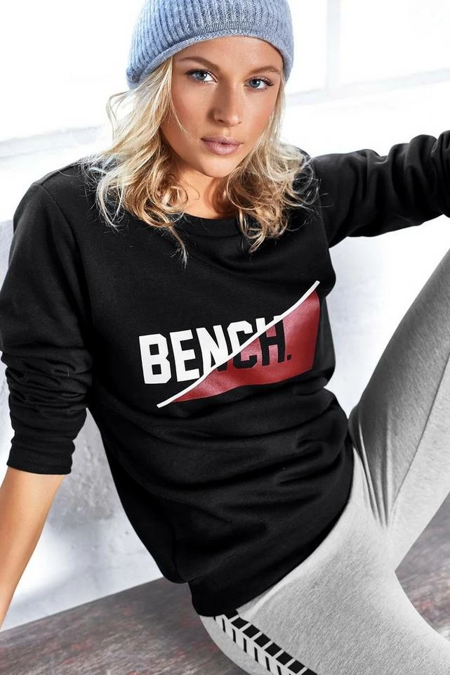 Bench. Sweatshirt mit frontalem Logodruck Offwhite-ecru, Grau-meliert, Schwarz 3 Bench. Sweatshirt mit frontalem Logodruck Offwhite-ecru, Grau-meliert, Schwarz