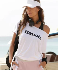 Bench. T-Shirt mit Logodruck Weiß, Schwarz, Mauve 13 Bench. T-Shirt mit Logodruck Weiß, Schwarz, Mauve -Günstiges Bench Geschäft c97bab25 6b97 5942 b003 49dd0eb8221d