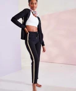 Bench. Relaxhose mit Glitzer Seitenstreifen Rosé, Beige-melange, Schwarz 20 Bench. Relaxhose mit Glitzer Seitenstreifen Rosé, Beige-melange, Schwarz -Günstiges Bench Geschäft cfd043c0 0609 59d0 9919 4b7b885ce690