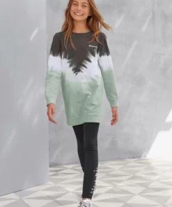 Bench. Sweatkleid in modischem Batikmuster -Günstiges Bench Geschäft d436cdbe c816 5ee2 9c48 45209d989fcf