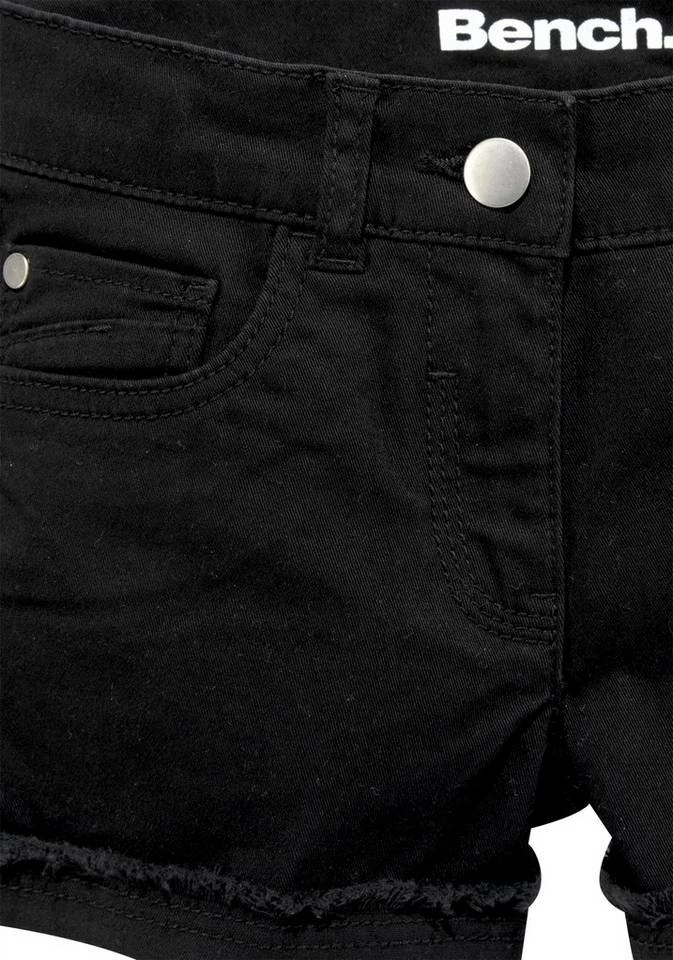 Bench. Shorts mit dezenten Abriebeffekten 5 Bench. Shorts mit dezenten Abriebeffekten – Bild 3