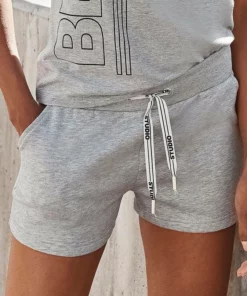 Bench. Relaxshorts mit dezentem Logoprint Grau, Altrosa, Schwarz -Günstiges Bench Geschäft e5cfc6c6 db14 5fda 96c5 25dd8a12b6c0