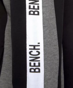 Bench. Kapuzensweatjacke mit Streifendetails an den Ärmeln -Günstiges Bench Geschäft e772f0f1 9027 5242 a9eb f080bbd7053d