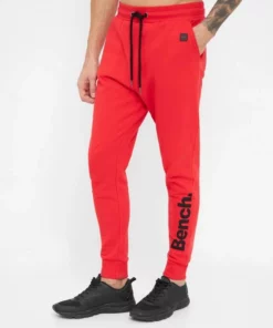 Bench. Jogginghose »Equip« Stickerei, weiches Innenfinish Red, Schwarz -Günstiges Bench Geschäft ea222bc3 560a 5cb8 b5c5 82a60a632436