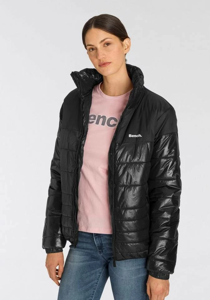Bench. Steppjacke mit integrierter Kapuze im Kragen 10 Bench. Steppjacke mit integrierter Kapuze im Kragen – Bild 8