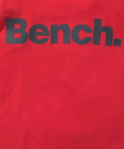 Bench. T-Shirt mit Druck auf dem Vorderteil 7 Bench. T-Shirt mit Druck auf dem Vorderteil -Günstiges Bench Geschäft ee7dca9c 7d52 5080 95d7 ac6750e346ea