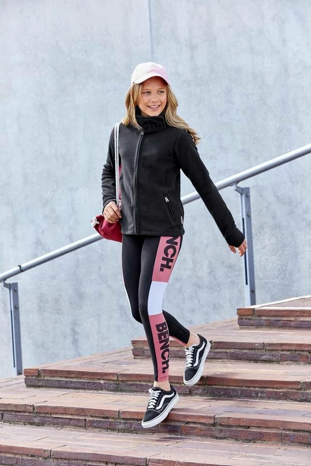 Bench. Fleecejacke mit hohem Klettkragen 6 Bench. Fleecejacke mit hohem Klettkragen – Bild 4