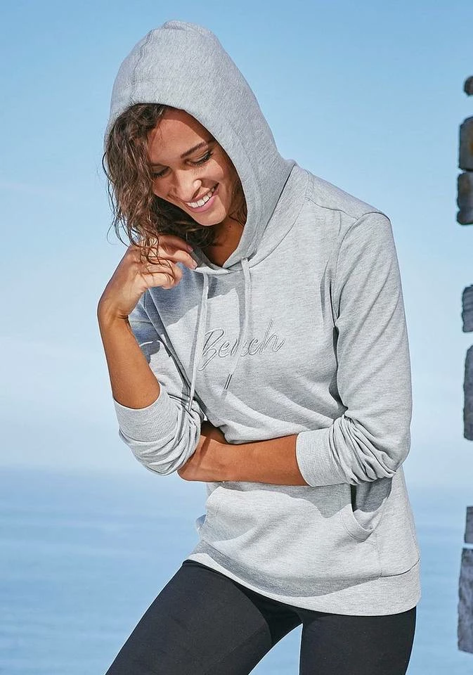 Bench. Kapuzensweatshirt mit glänzender Logostickerei Schwarz, Ecru, Hellgrau-meliert 9 Bench. Kapuzensweatshirt mit glänzender Logostickerei Schwarz, Ecru, Hellgrau-meliert – Bild 7